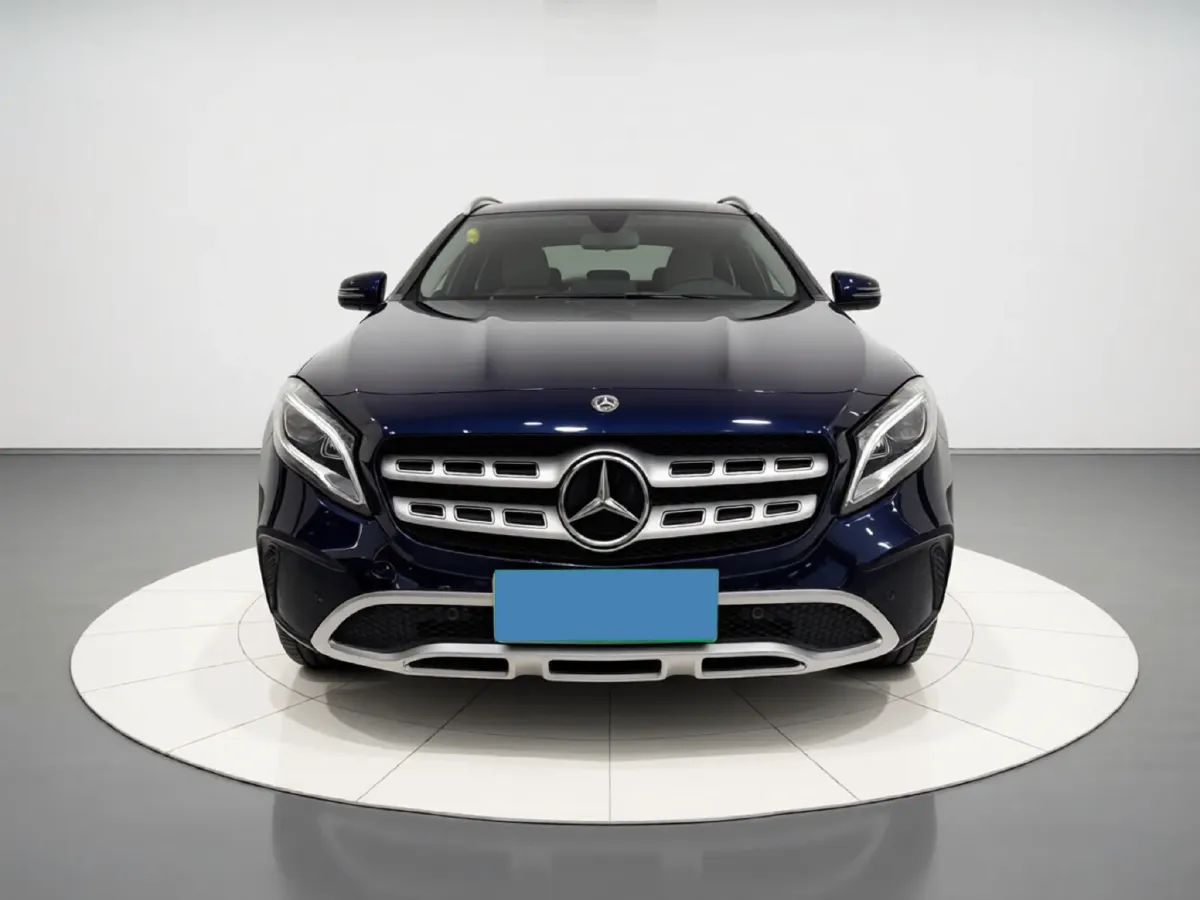 2017 Mercedes-Benz GLA Class 1.6T 156HP L4 7DCT,autocango,china used car exporter,china ev exporter,chinese used car exporter,chinese used ev exporter