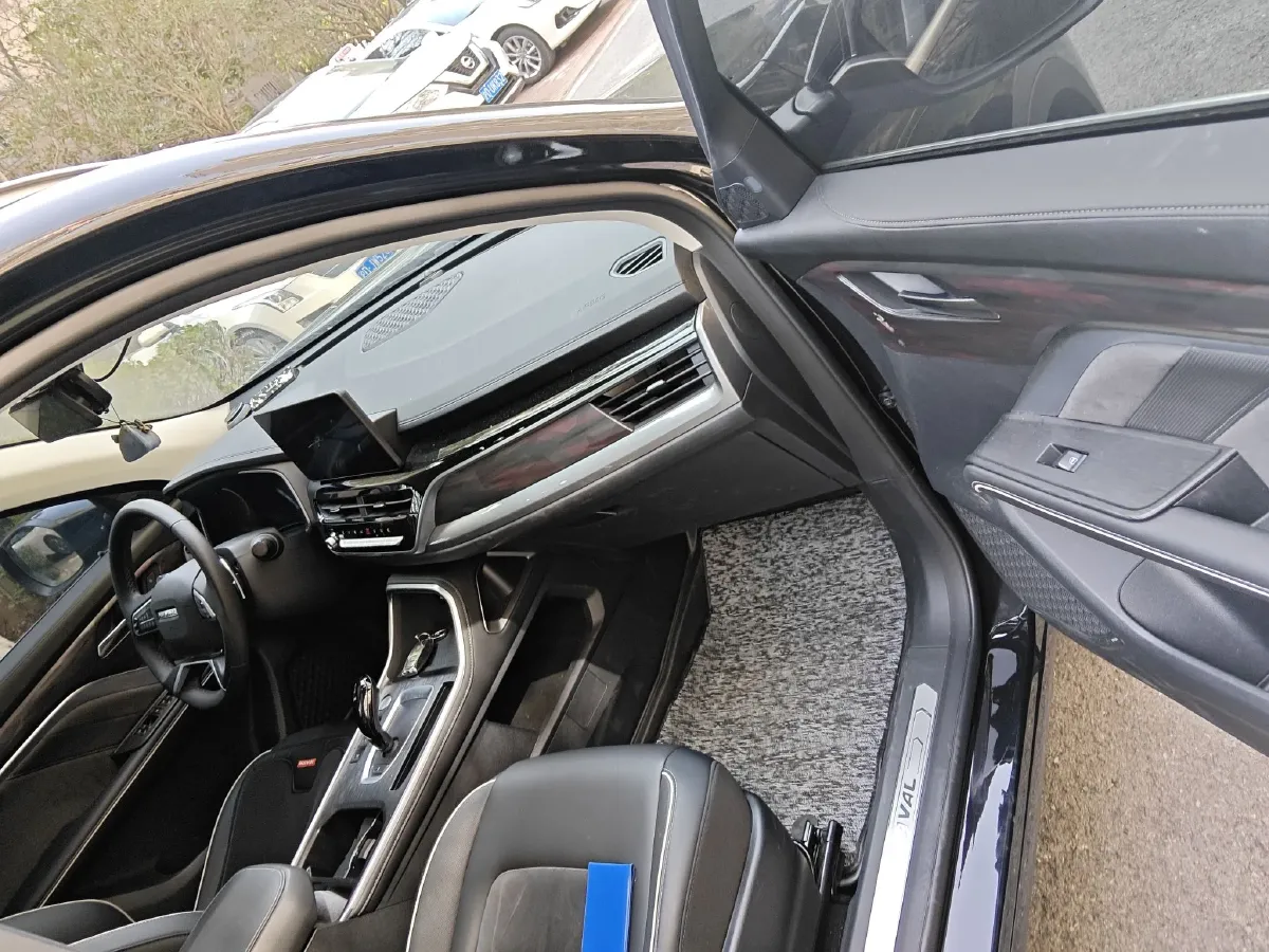 2023 Haval H6 1.5T 150HP L4 7DCT,autocango,china used car exporter,china ev exporter,chinese used car exporter,chinese used ev exporter