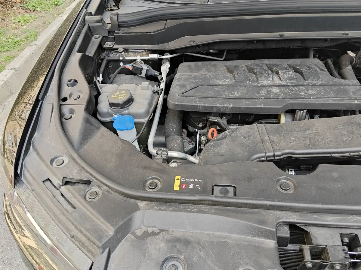 2023 Haval H6 1.5T 150HP L4 7DCT,autocango,china used car exporter,china ev exporter,chinese used car exporter,chinese used ev exporter