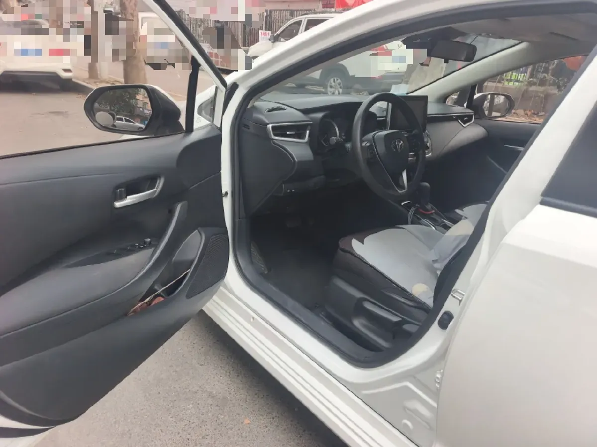 2021 Toyota Corolla 1.2T 116HP L4 CVT,autocango,china used car exporter,china ev exporter,chinese used car exporter,chinese used ev exporter