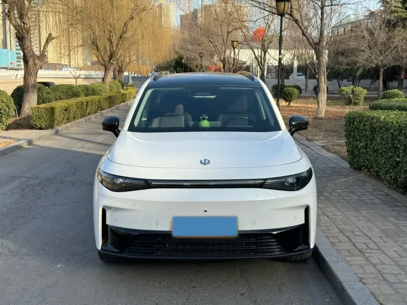 2024 Leapmotor C16 BEV 67.7KWH,autocango,china used car exporter,china ev exporter,chinese used car exporter,chinese used ev exporter