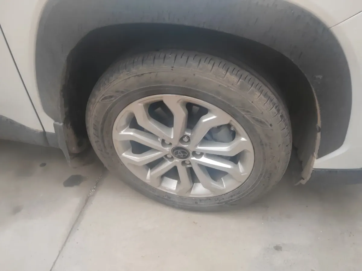 2023 Toyota Frontlander 2.0L 171HP L4 CVT,autocango,china used car exporter,china ev exporter,chinese used car exporter,chinese used ev exporter