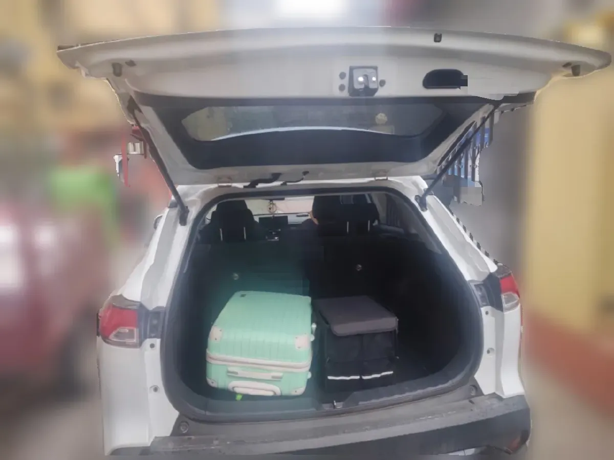 2023 Toyota Frontlander 2.0L 171HP L4 CVT,autocango,china used car exporter,china ev exporter,chinese used car exporter,chinese used ev exporter