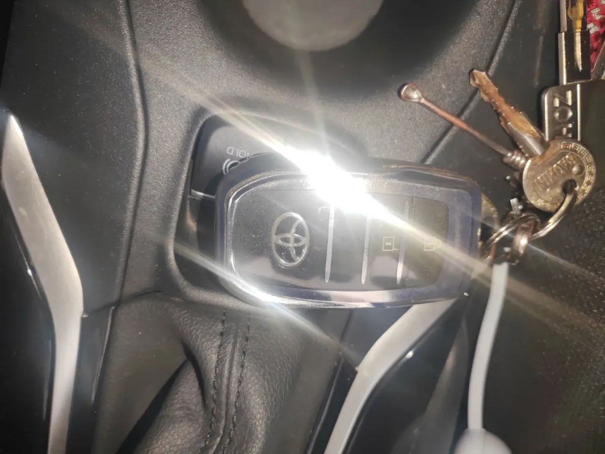 2023 Toyota Frontlander 2.0L 171HP L4 CVT,autocango,china used car exporter,china ev exporter,chinese used car exporter,chinese used ev exporter