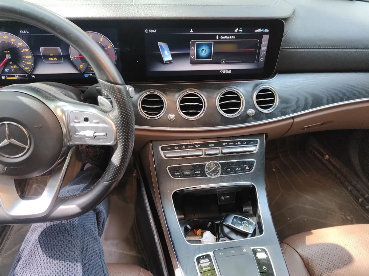 2019 Mercedes-Benz E Class 2.0T 245HP L4 9AT,autocango,china used car exporter,china ev exporter,chinese used car exporter,chinese used ev exporter