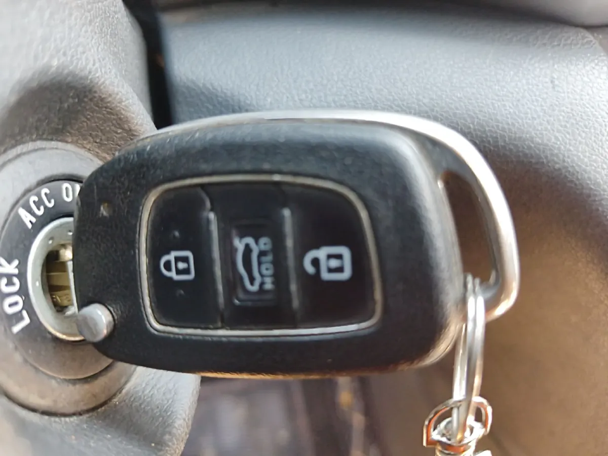 2016 Hyundai Elantra 1.6L 130HP L4 6AT,autocango,china used car exporter,china ev exporter,chinese used car exporter,chinese used ev exporter