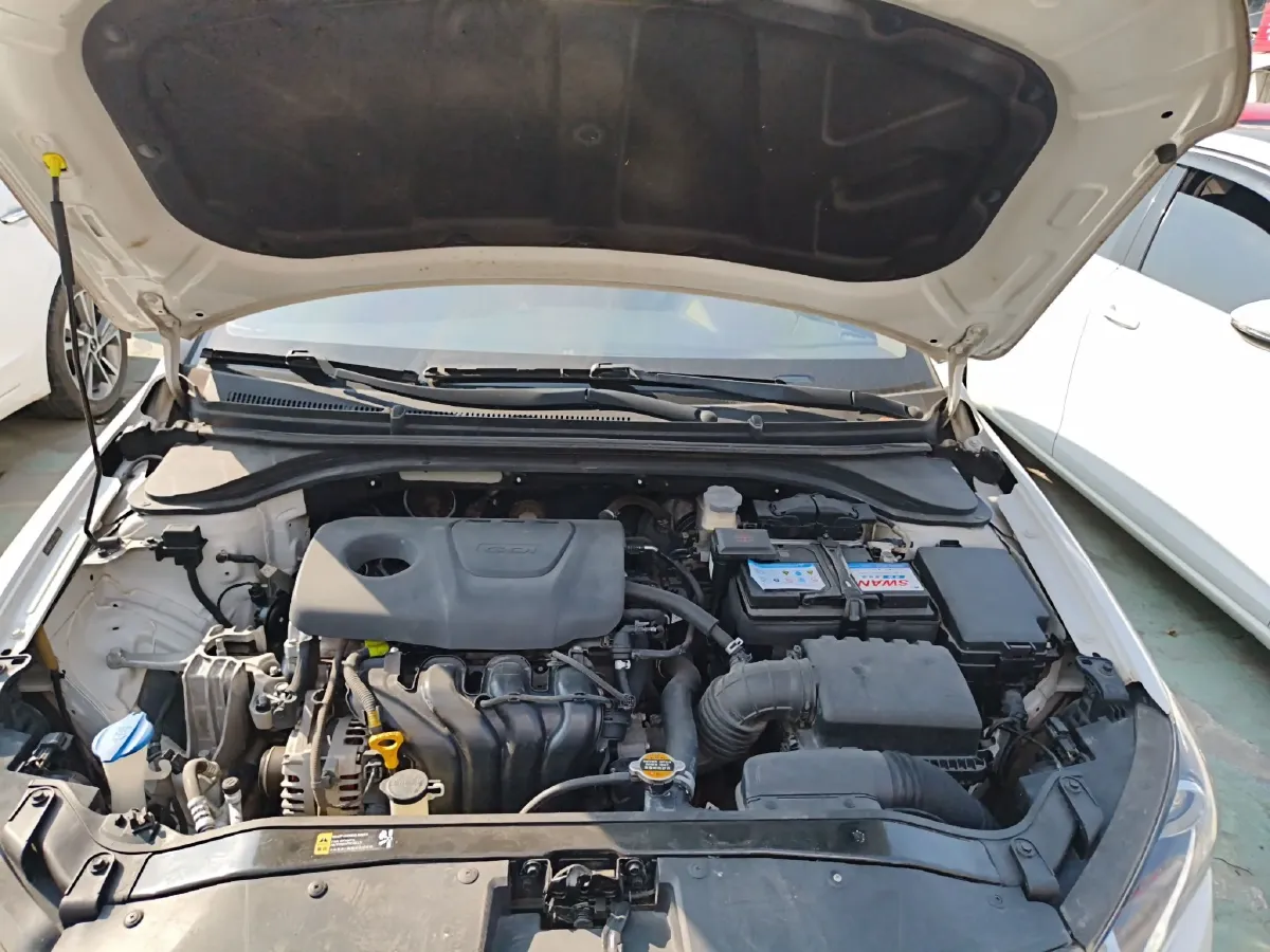 2016 Hyundai Elantra 1.6L 130HP L4 6AT,autocango,china used car exporter,china ev exporter,chinese used car exporter,chinese used ev exporter