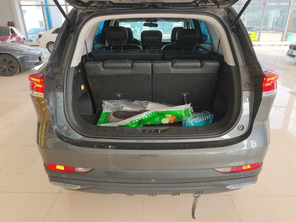 2024 ChangAn X7 PLUS 1.5T 188HP L4 7DCT,autocango,china used car exporter,china ev exporter,chinese used car exporter,chinese used ev exporter