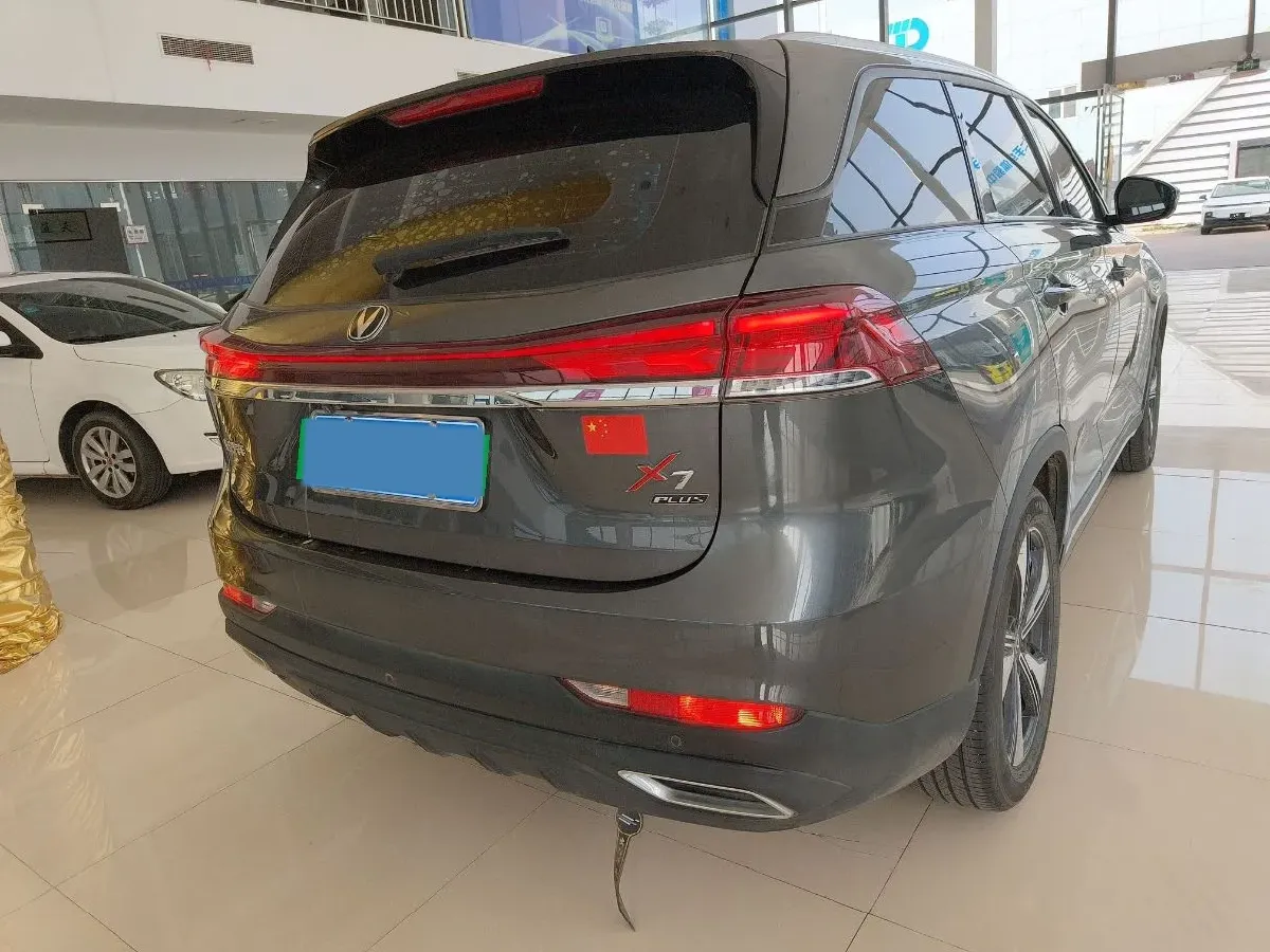 2024 ChangAn X7 PLUS 1.5T 188HP L4 7DCT,autocango,china used car exporter,china ev exporter,chinese used car exporter,chinese used ev exporter