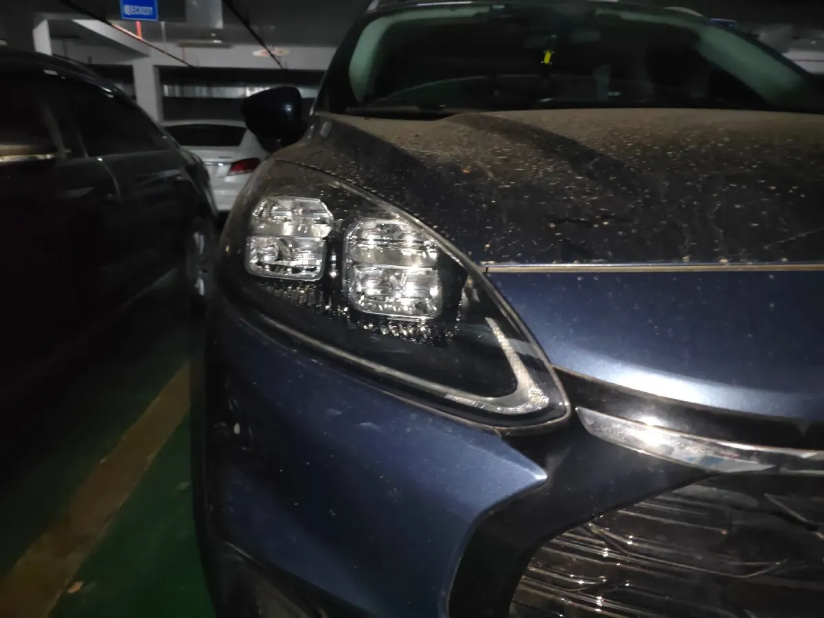 2024 Ford Escape 2.0T 248HP L4 8AT,autocango,china used car exporter,china ev exporter,chinese used car exporter,chinese used ev exporter