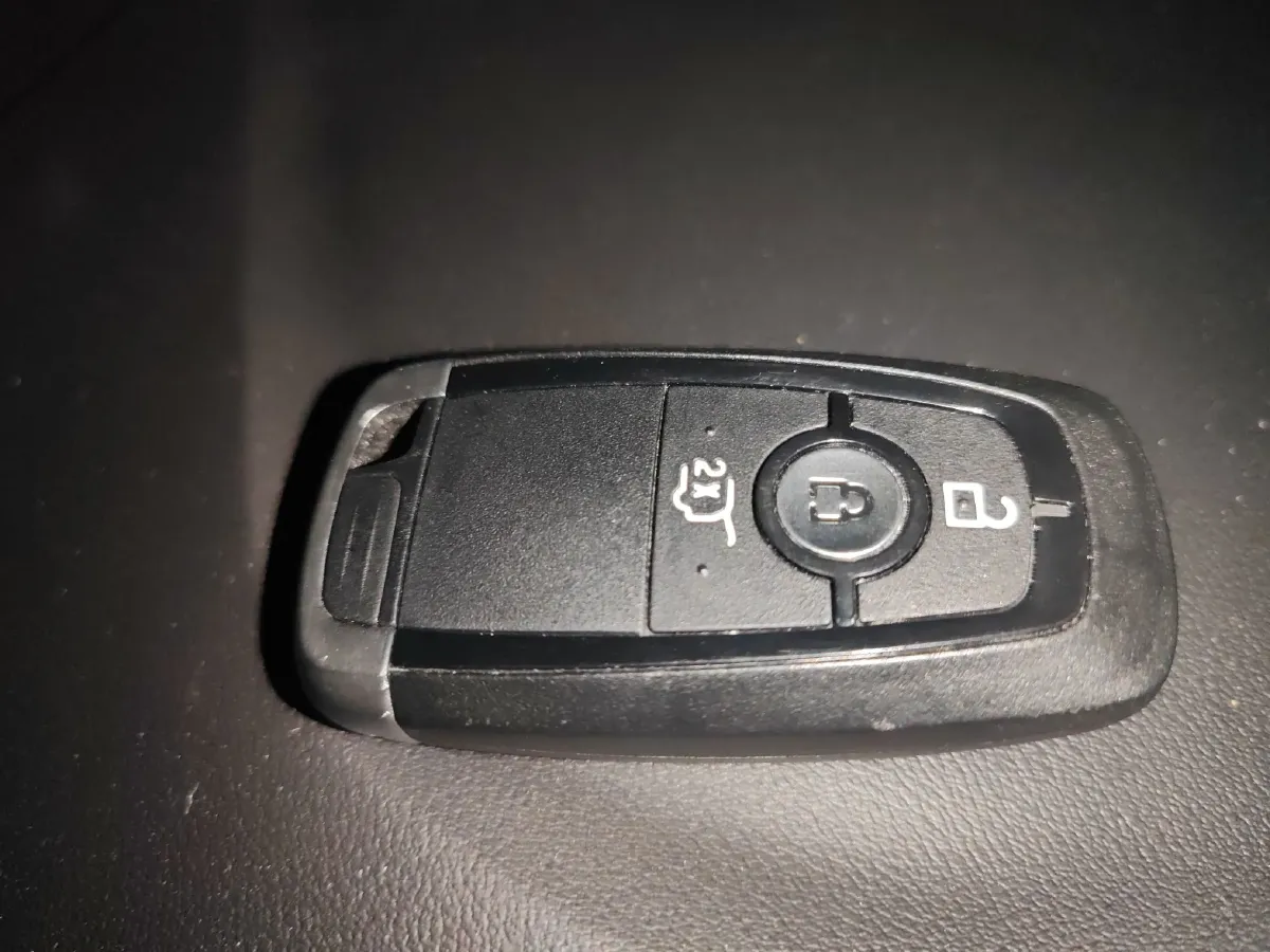 2024 Ford Escape 2.0T 248HP L4 8AT,autocango,china used car exporter,china ev exporter,chinese used car exporter,chinese used ev exporter