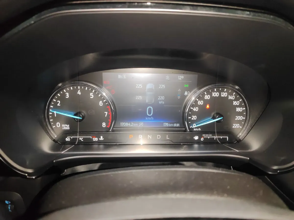 2024 Ford Escape 2.0T 248HP L4 8AT,autocango,china used car exporter,china ev exporter,chinese used car exporter,chinese used ev exporter