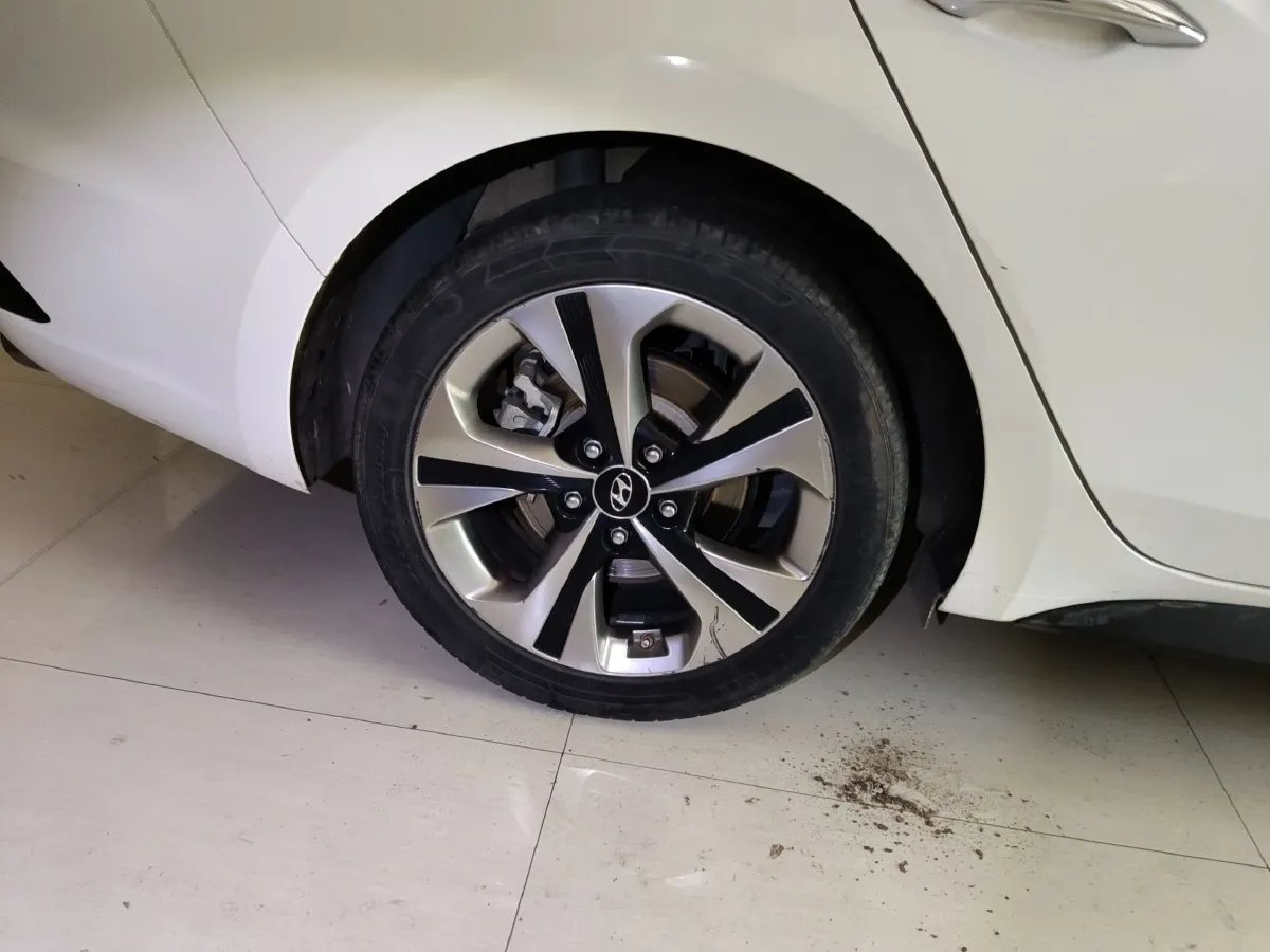 2019 Hyundai La Festa 1.6T 190HP L4 7DCT,autocango,china used car exporter,china ev exporter,chinese used car exporter,chinese used ev exporter