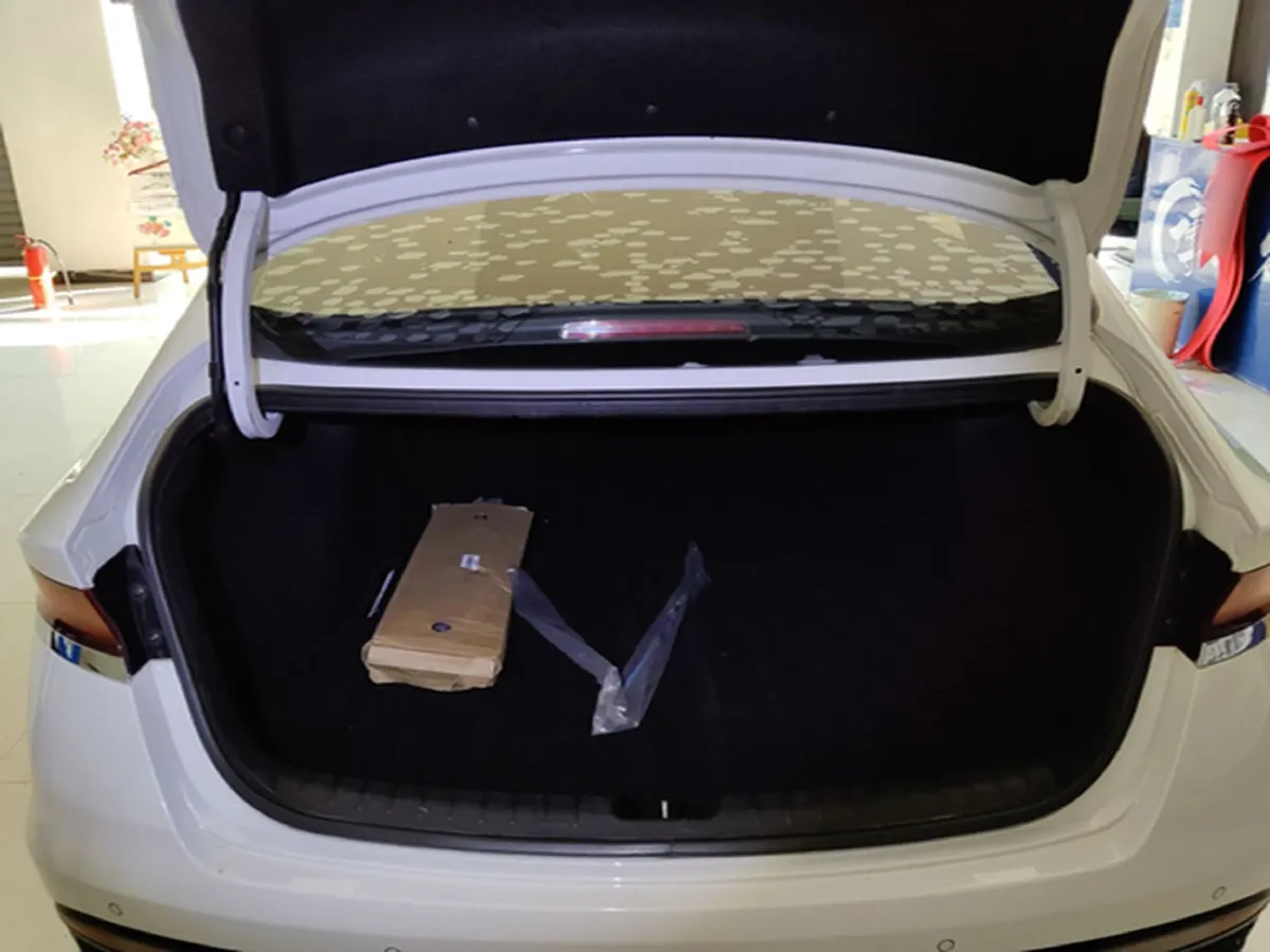 2019 Hyundai La Festa 1.6T 190HP L4 7DCT,autocango,china used car exporter,china ev exporter,chinese used car exporter,chinese used ev exporter