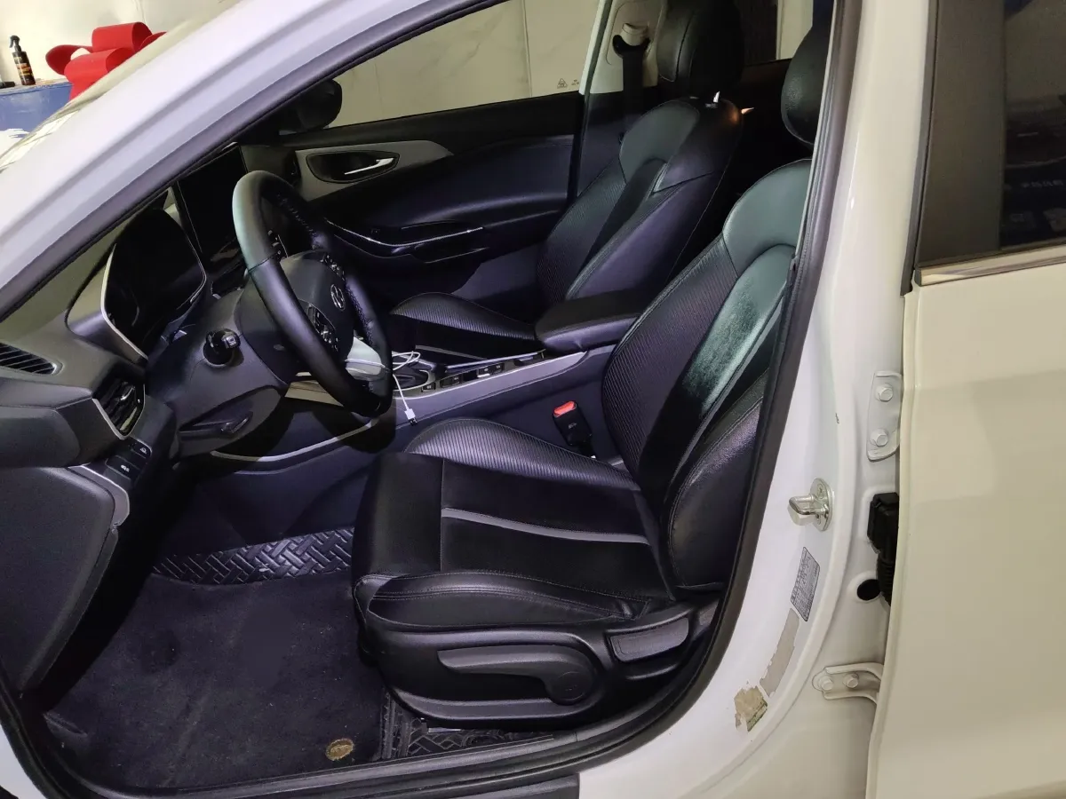 2019 Hyundai La Festa 1.6T 190HP L4 7DCT,autocango,china used car exporter,china ev exporter,chinese used car exporter,chinese used ev exporter