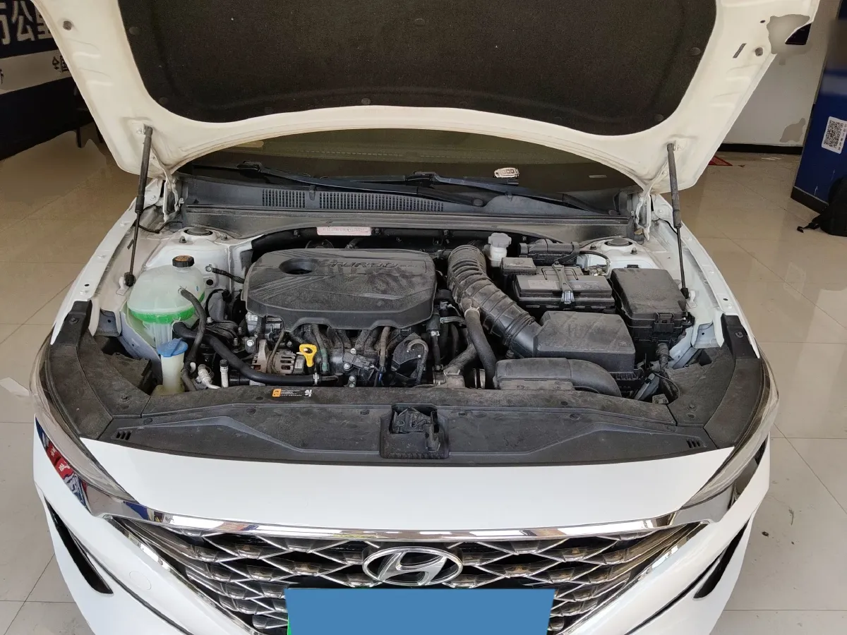 2019 Hyundai La Festa 1.6T 190HP L4 7DCT,autocango,china used car exporter,china ev exporter,chinese used car exporter,chinese used ev exporter