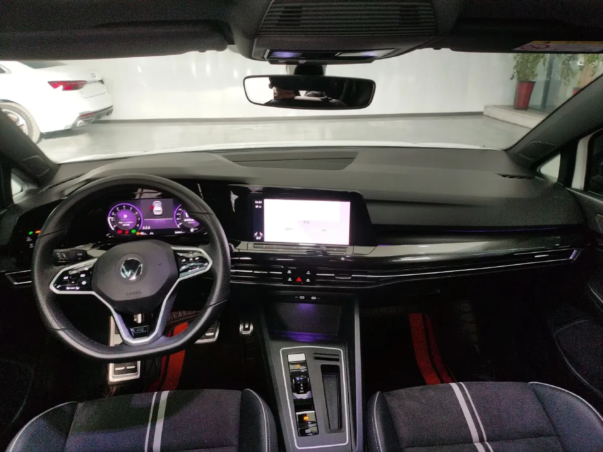 2023 Volkswagen Golf 1.4T 150HP L4 7DCT,autocango,china used car exporter,china ev exporter,chinese used car exporter,chinese used ev exporter