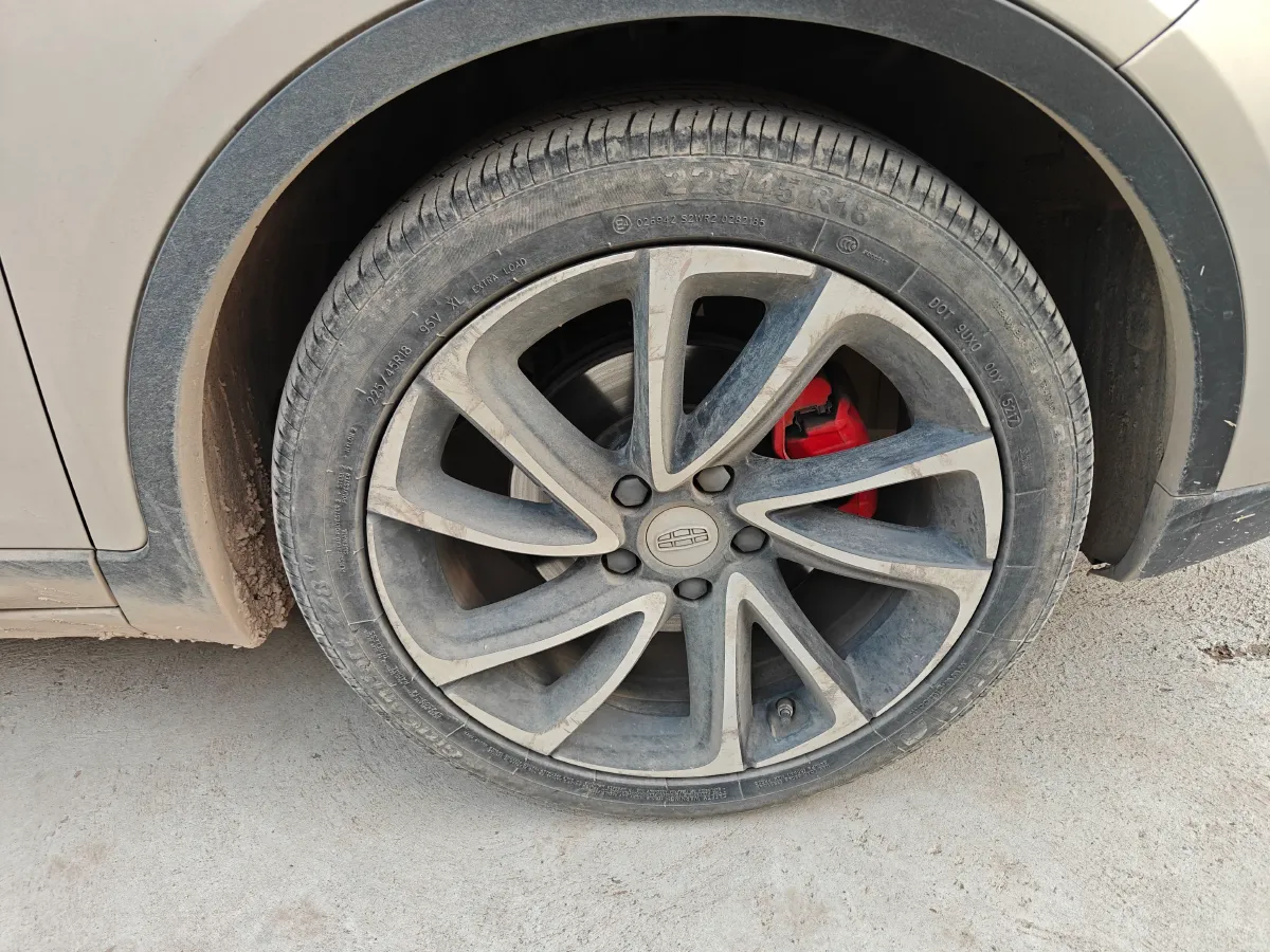 2017 Geely Emgrand GS 1.3T 129HP L4 6DCT,autocango,china used car exporter,china ev exporter,chinese used car exporter,chinese used ev exporter