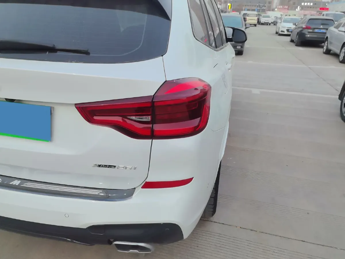 2021 BMW X3 2.0T 184HP L4 8AT,autocango,china used car exporter,china ev exporter,chinese used car exporter,chinese used ev exporter
