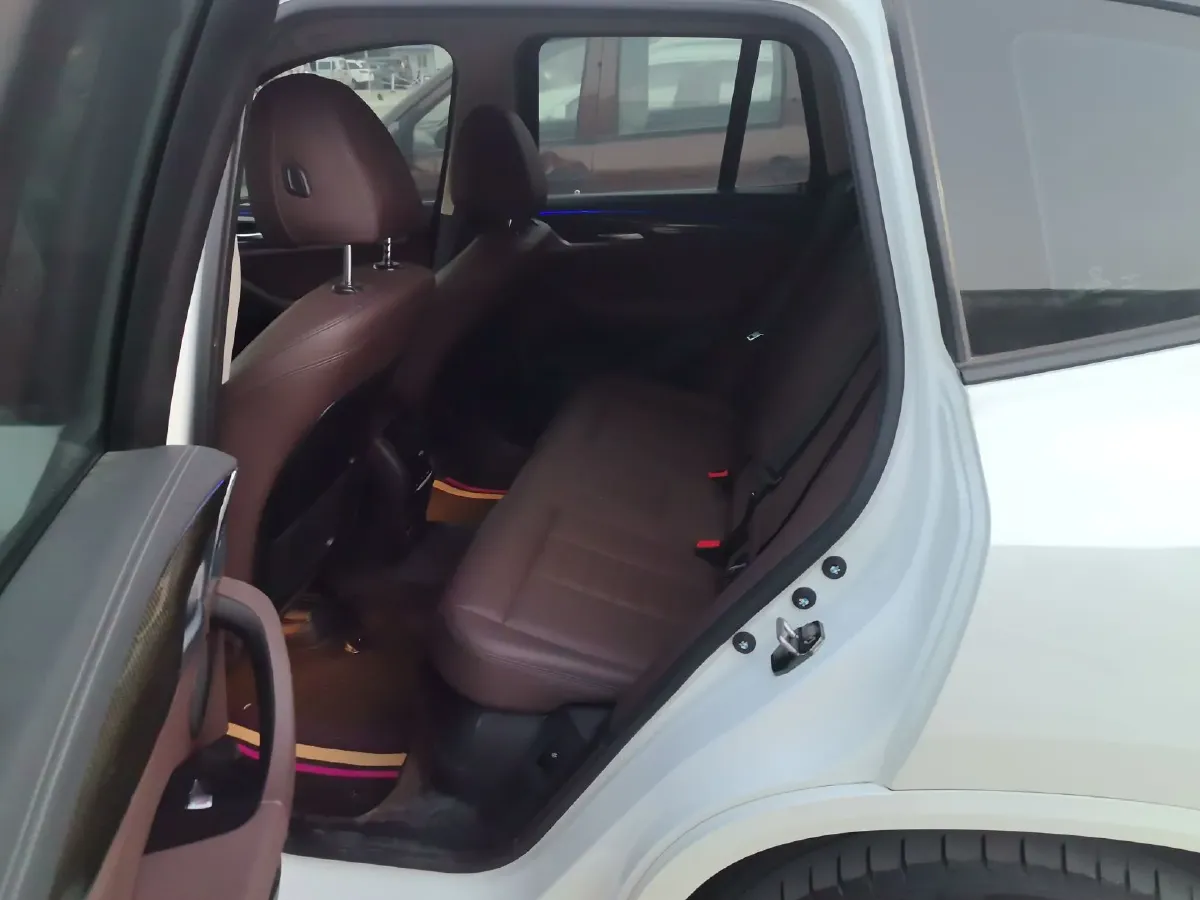 2021 BMW X3 2.0T 184HP L4 8AT,autocango,china used car exporter,china ev exporter,chinese used car exporter,chinese used ev exporter