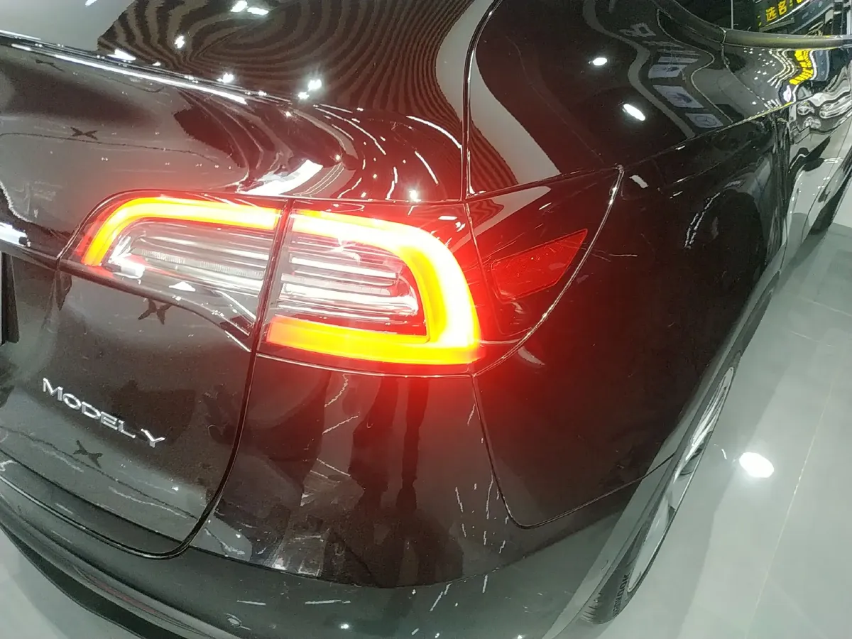 2022 Tesla Model Y BEV 60KWH,autocango,china used car exporter,china ev exporter,chinese used car exporter,chinese used ev exporter