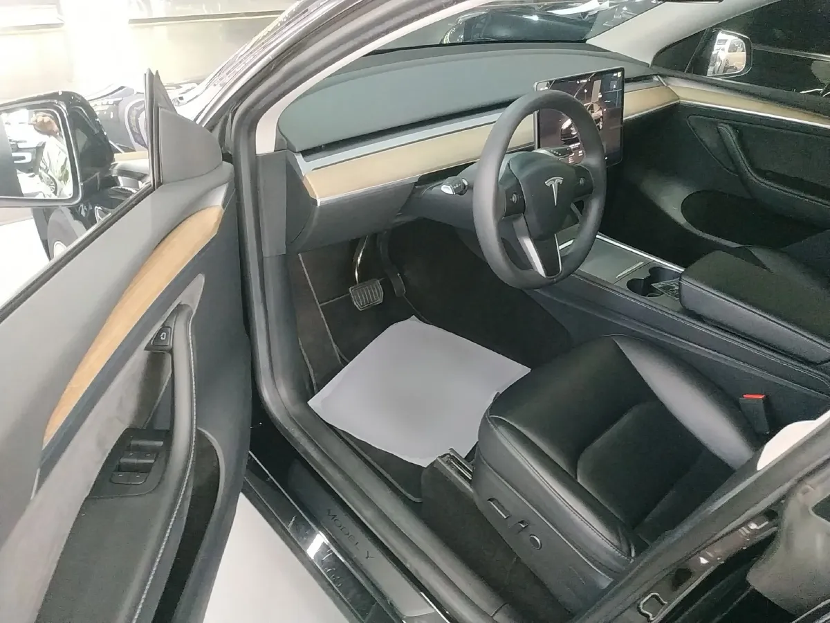 2022 Tesla Model Y BEV 60KWH,autocango,china used car exporter,china ev exporter,chinese used car exporter,chinese used ev exporter