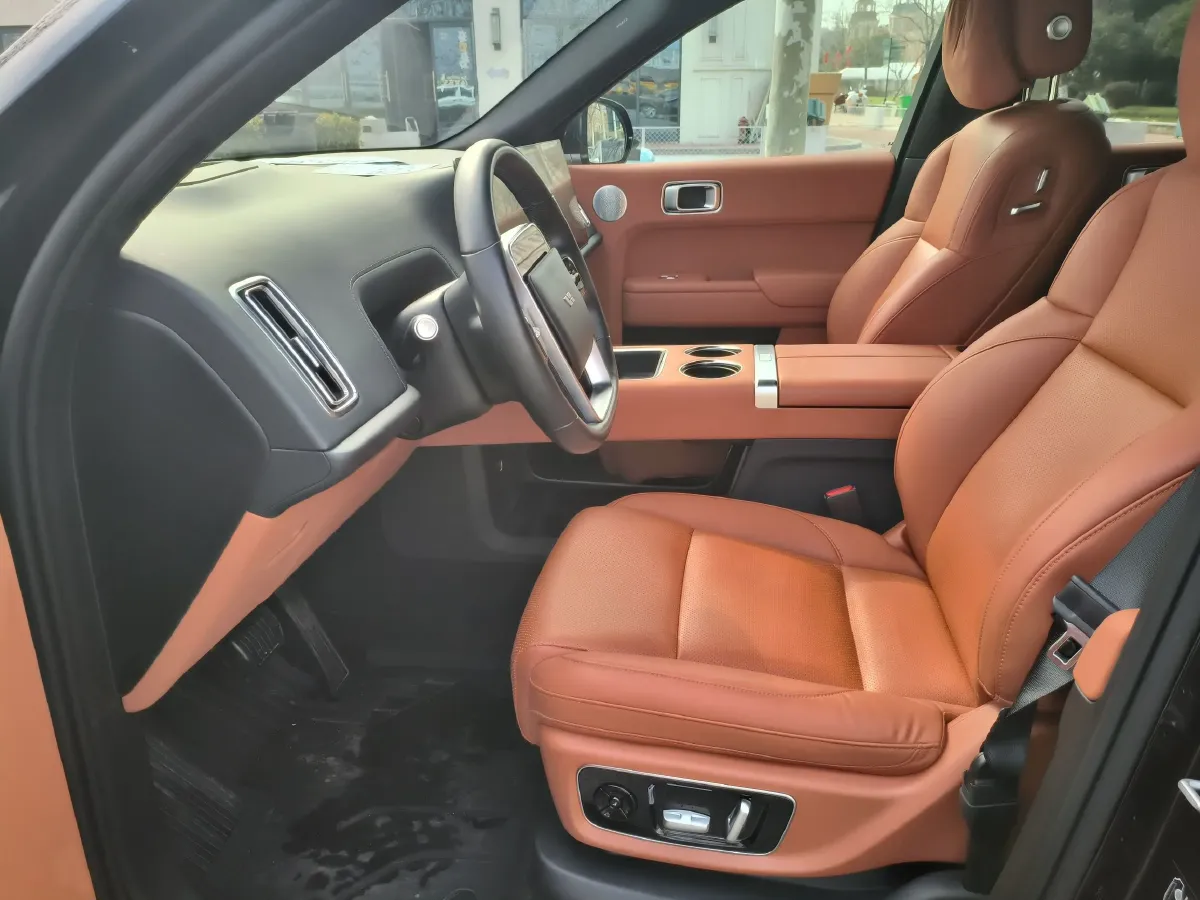 2022 Li L9 Range Extended 154HP REEV 42.6KWH,autocango,china used car exporter,china ev exporter,chinese used car exporter,chinese used ev exporter