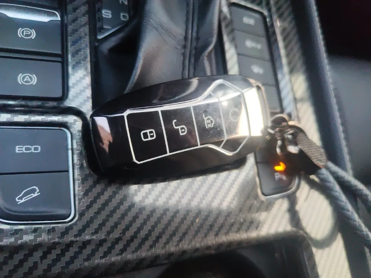 2018 BYD Tang 2.0T 205HP L4 6AT,autocango,china used car exporter,china ev exporter,chinese used car exporter,chinese used ev exporter