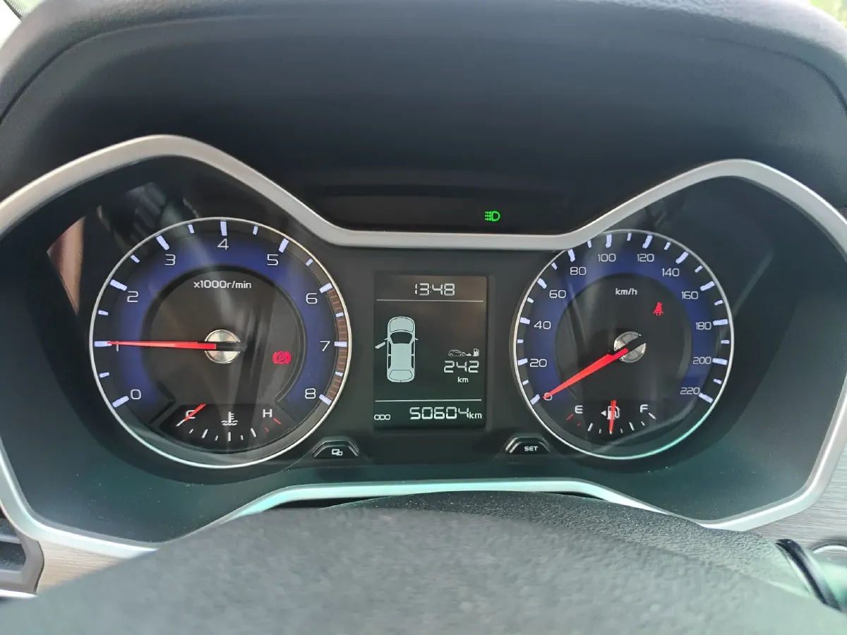 2017 Geely Vision X3 1.5L 102HP L4 5MT,autocango,china used car exporter,china ev exporter,chinese used car exporter,chinese used ev exporter