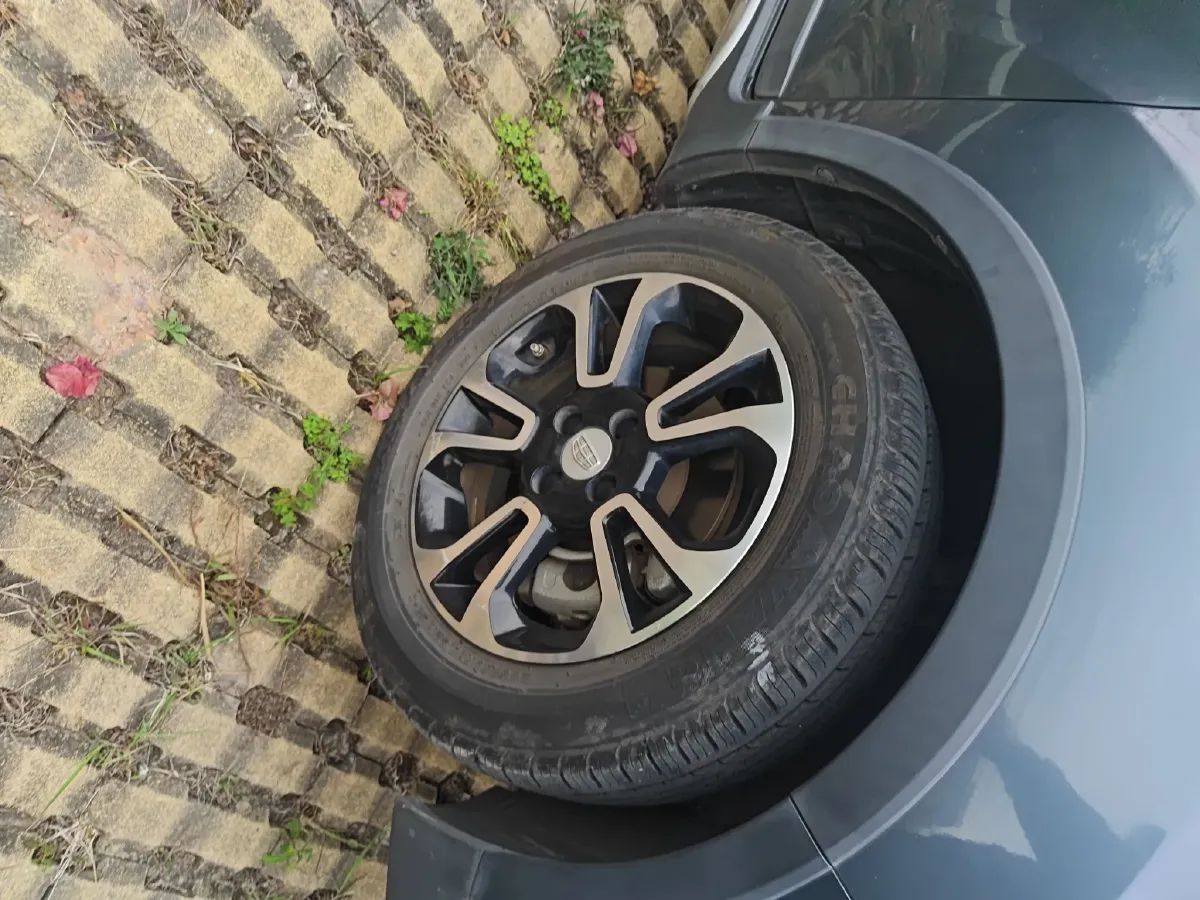 2017 Geely Vision X3 1.5L 102HP L4 5MT,autocango,china used car exporter,china ev exporter,chinese used car exporter,chinese used ev exporter