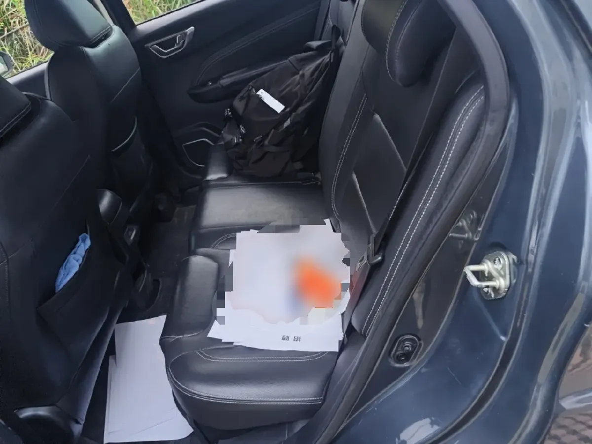 2017 Geely Vision X3 1.5L 102HP L4 5MT,autocango,china used car exporter,china ev exporter,chinese used car exporter,chinese used ev exporter