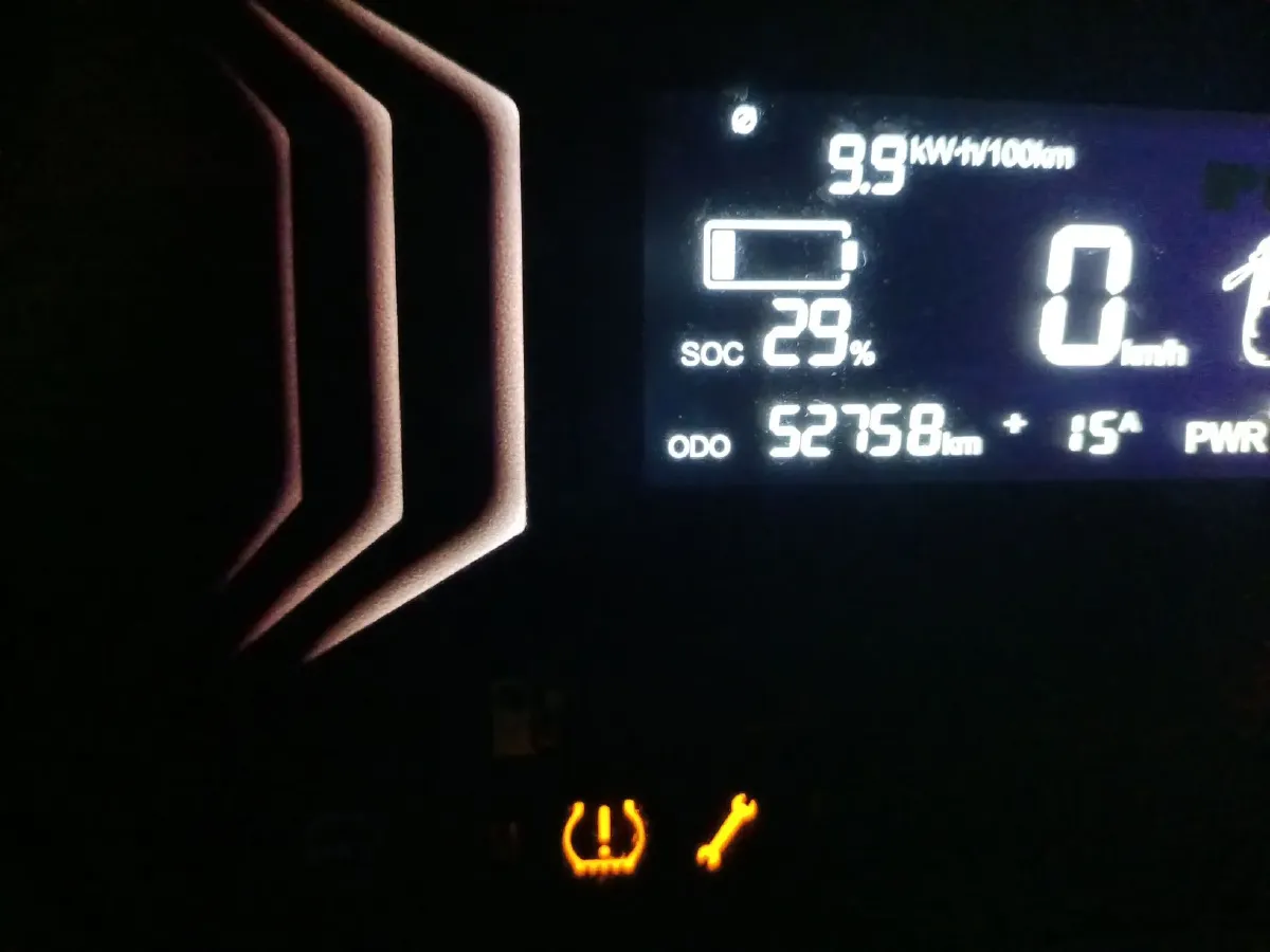 2022 Chery QQ Ice Cream BEV 9.6KWH,autocango,china used car exporter,china ev exporter,chinese used car exporter,chinese used ev exporter