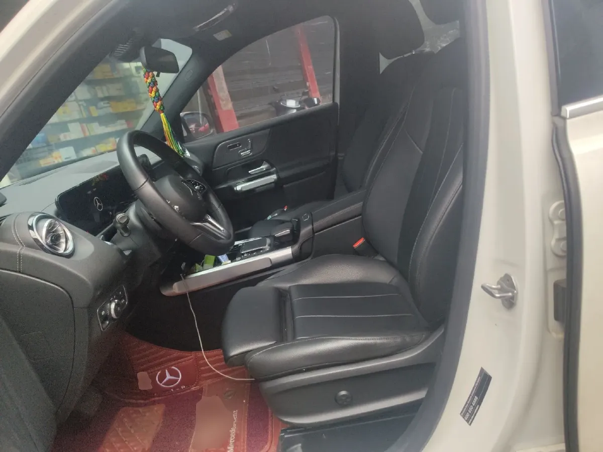 2023 Mercedes-Benz GLB Class 2.0T 190HP L4 8DCT,autocango,china used car exporter,china ev exporter,chinese used car exporter,chinese used ev exporter