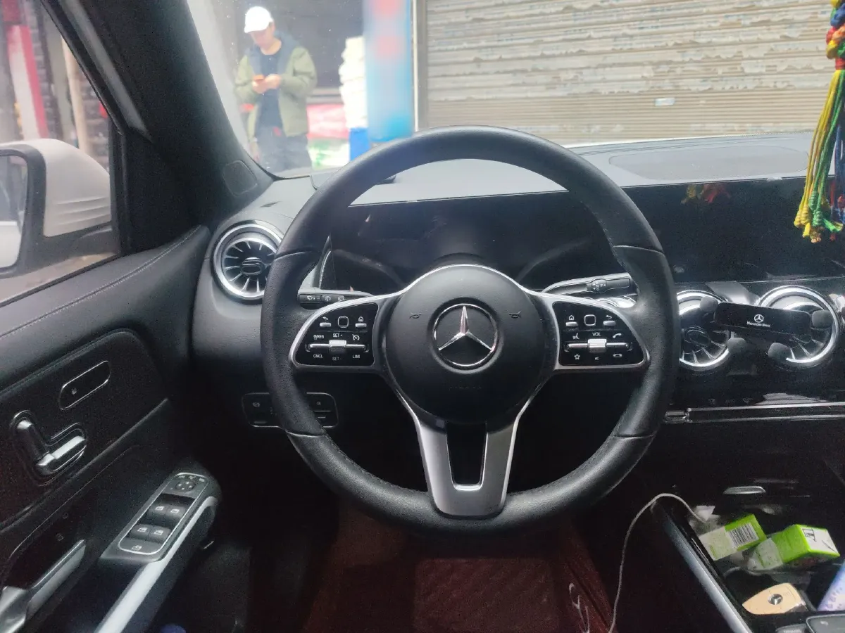 2023 Mercedes-Benz GLB Class 2.0T 190HP L4 8DCT,autocango,china used car exporter,china ev exporter,chinese used car exporter,chinese used ev exporter