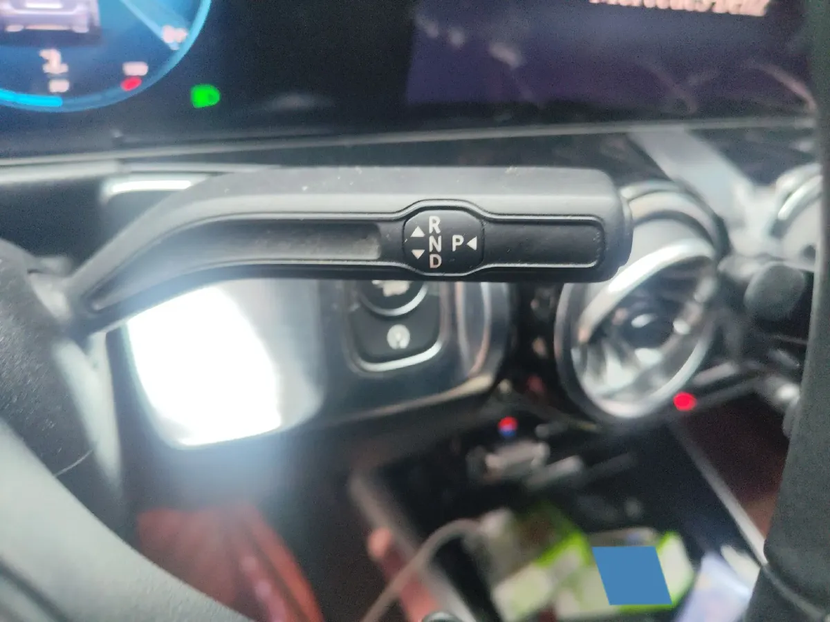 2023 Mercedes-Benz GLB Class 2.0T 190HP L4 8DCT,autocango,china used car exporter,china ev exporter,chinese used car exporter,chinese used ev exporter