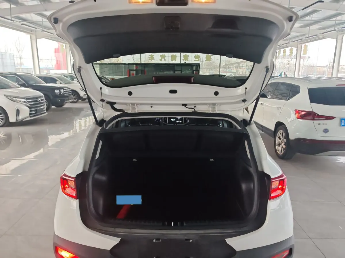 2019 Kia KX1 1.4L 100HP L4 6AT,autocango,china used car exporter,china ev exporter,chinese used car exporter,chinese used ev exporter