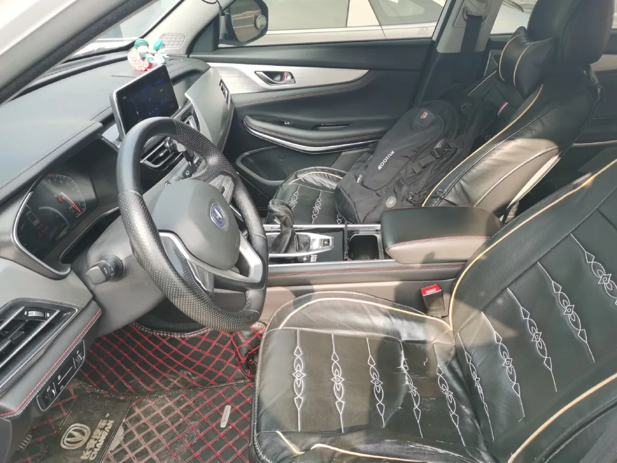 2020 ChangAn CS75 1.5T 178HP L4 6MT,autocango,china used car exporter,china ev exporter,chinese used car exporter,chinese used ev exporter