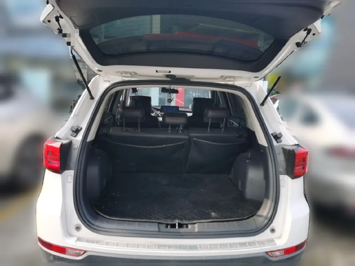 2020 ChangAn CS75 1.5T 178HP L4 6MT,autocango,china used car exporter,china ev exporter,chinese used car exporter,chinese used ev exporter