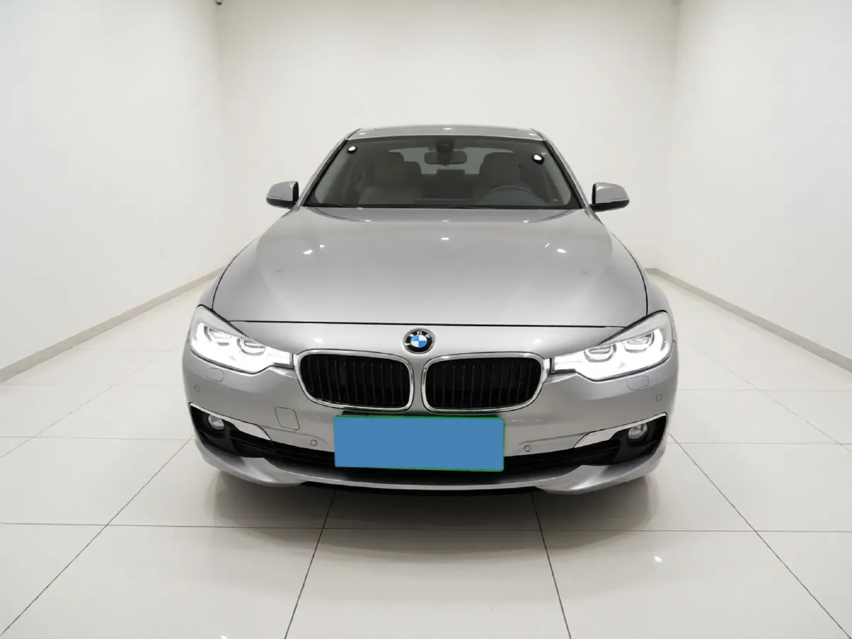 2016 BMW 3 Series 2.0T 184HP L4 8AT,autocango,china used car exporter,china ev exporter,chinese used car exporter,chinese used ev exporter