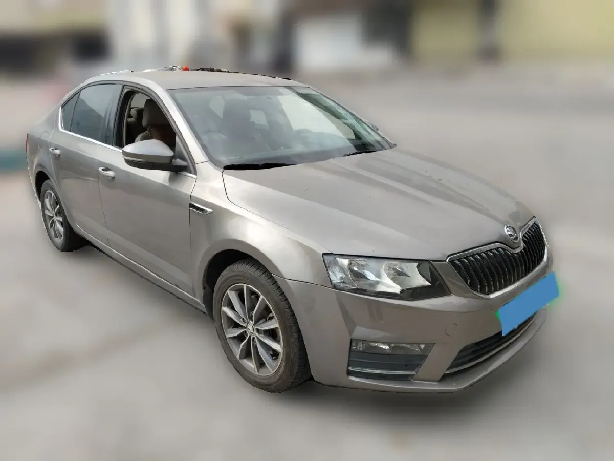 2017 Skoda Octavia 1.6L 110HP L4 6AT,autocango,china used car exporter,china ev exporter,chinese used car exporter,chinese used ev exporter