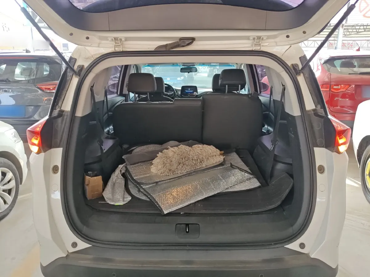 2018 Chevrolet Orlando 1.3T 163HP L3 6AT,autocango,china used car exporter,china ev exporter,chinese used car exporter,chinese used ev exporter