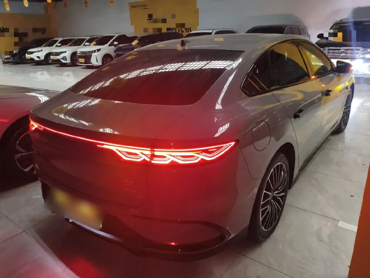 2025 BYD Han 1.5T 156HP L4 E-CVT PHEV,autocango,china used car exporter,china ev exporter,chinese used car exporter,chinese used ev exporter