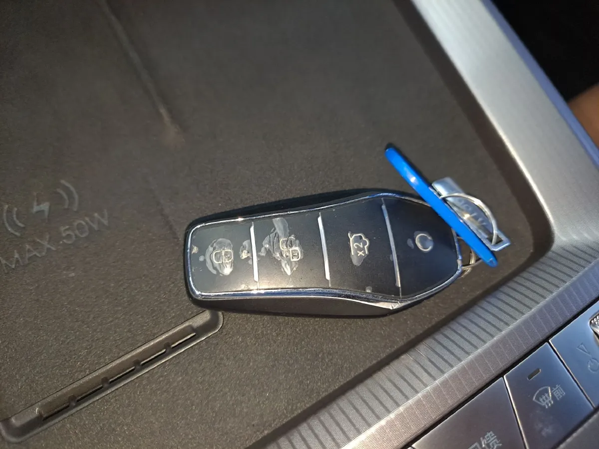 2025 BYD HanL BEV,autocango,china used car exporter,china ev exporter,chinese used car exporter,chinese used ev exporter