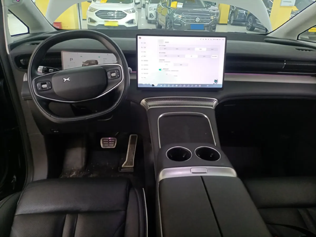 2024 Xpeng X9 BEV 101.5KWH,autocango,china used car exporter,china ev exporter,chinese used car exporter,chinese used ev exporter