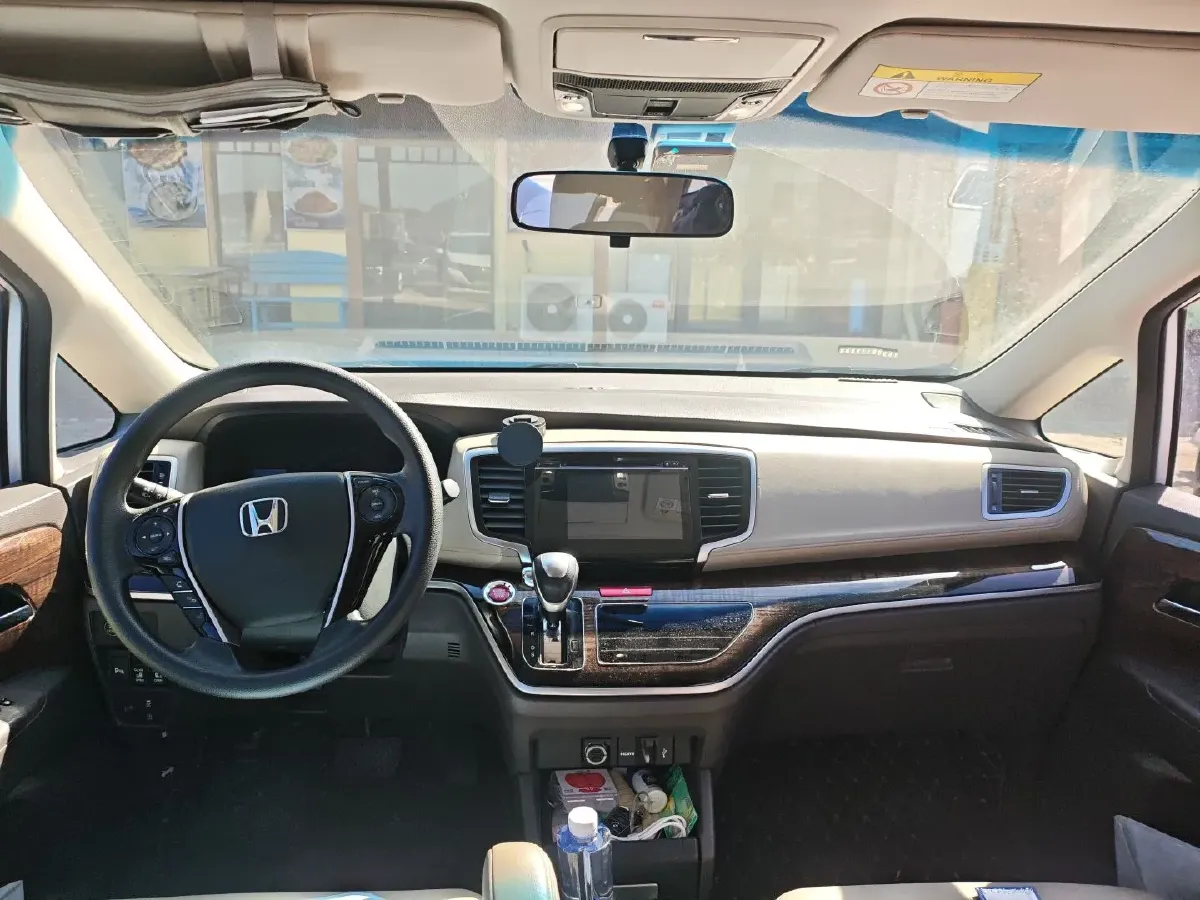 2017 Honda Odyssey 2.4L 186HP L4 CVT,autocango,china used car exporter,china ev exporter,chinese used car exporter,chinese used ev exporter