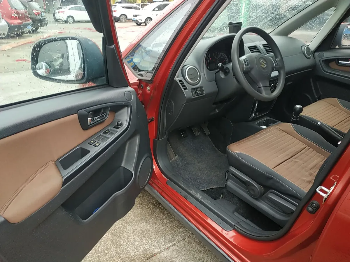 2013 ChangAn Eado 1.6L 125HP L4 5MT,autocango,china used car exporter,china ev exporter,chinese used car exporter,chinese used ev exporter