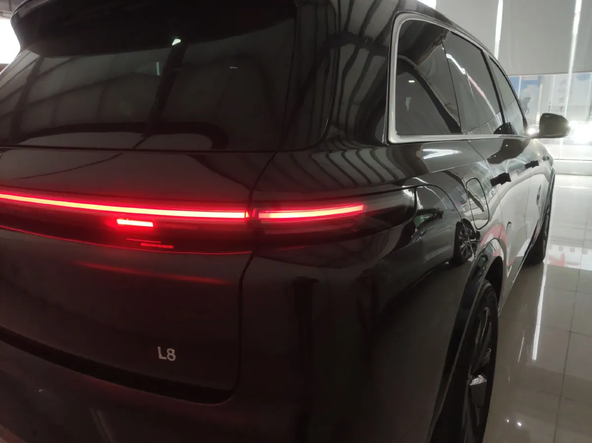 2025 Li L8 Range Extended 154HP REEV,autocango,china used car exporter,china ev exporter,chinese used car exporter,chinese used ev exporter