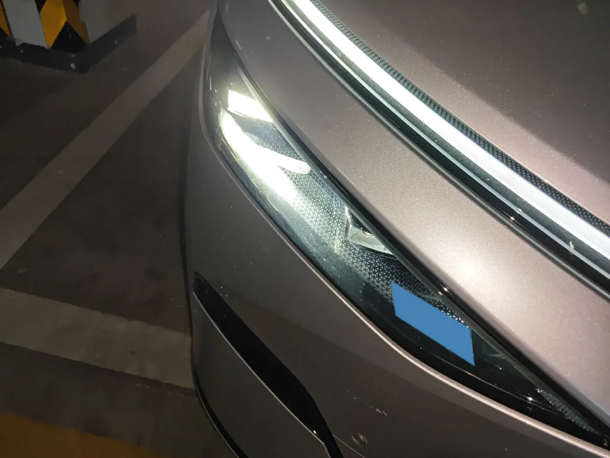 2024 Xpeng X9 BEV 101.5KWH,autocango,china used car exporter,china ev exporter,chinese used car exporter,chinese used ev exporter