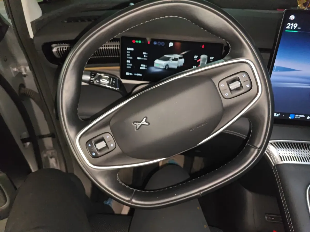 2024 Xpeng X9 BEV 101.5KWH,autocango,china used car exporter,china ev exporter,chinese used car exporter,chinese used ev exporter