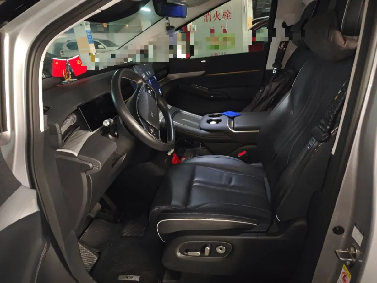 2024 Xpeng X9 BEV 101.5KWH,autocango,china used car exporter,china ev exporter,chinese used car exporter,chinese used ev exporter